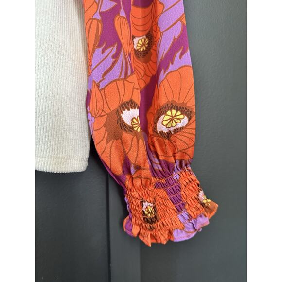 THML blouse With Cream Ribbed Body Orange Floral Balloon Sleeves - Size Small - Picture 4 of 8